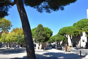 Avenue Maurice Thorez, Port-de-Bouc Avenue Maurice Thorez, Port-de-Bouc