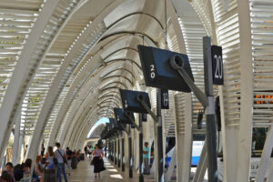 Ombrière de la gare routière d'Aix-en-Provence - Jean-Marie Duthilleul Ombrière de la gare routière d'Aix-en-Provence - Jean-Marie Duthilleul