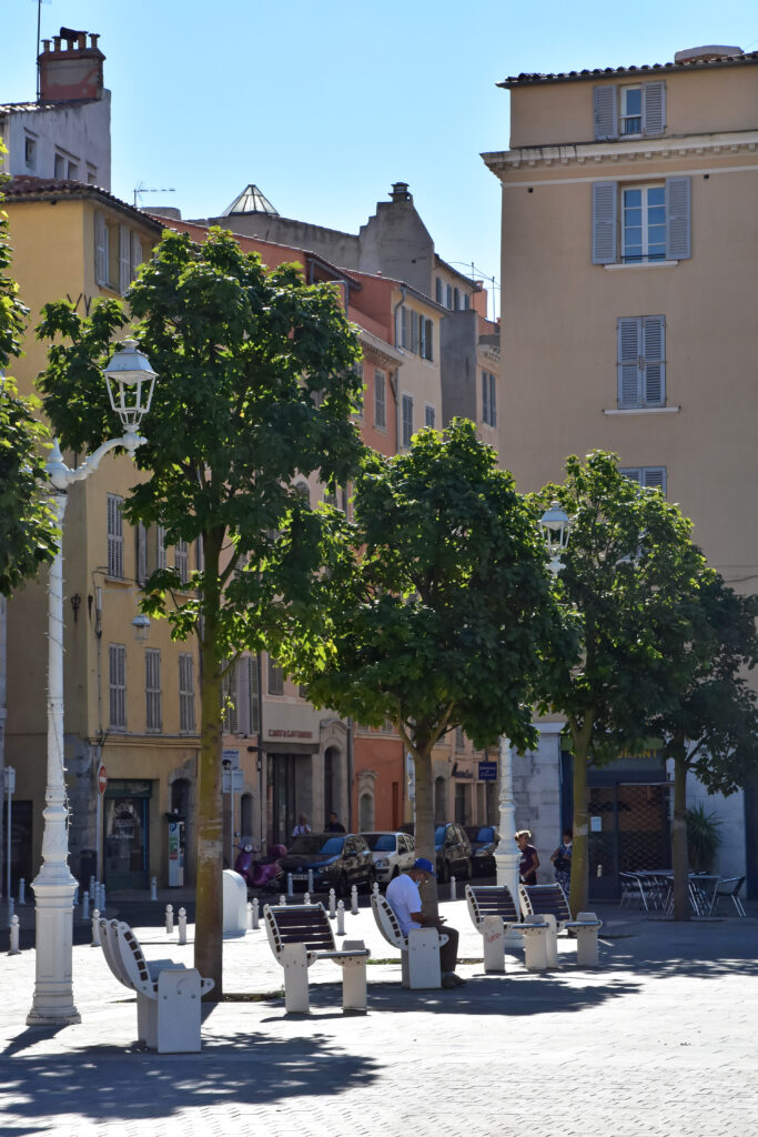 Place Ingénieur Général Monsenergue-Toulon_5 9 2020_CTrinquier Agam