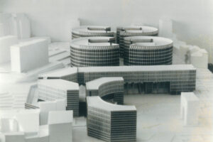 Projet d'intention pour l'am&eacute;nagement urbain des abords nord-est de la place Jules Guesde - vers 1975 - cich&eacute; AGAM